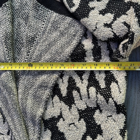 Lucky Brand Cardigan - Picture 7 of 8